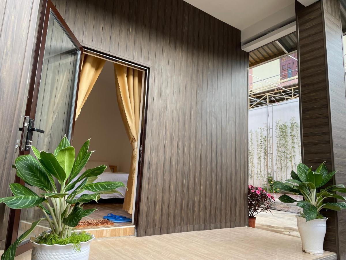 Pleiku Homestay Екстериор снимка