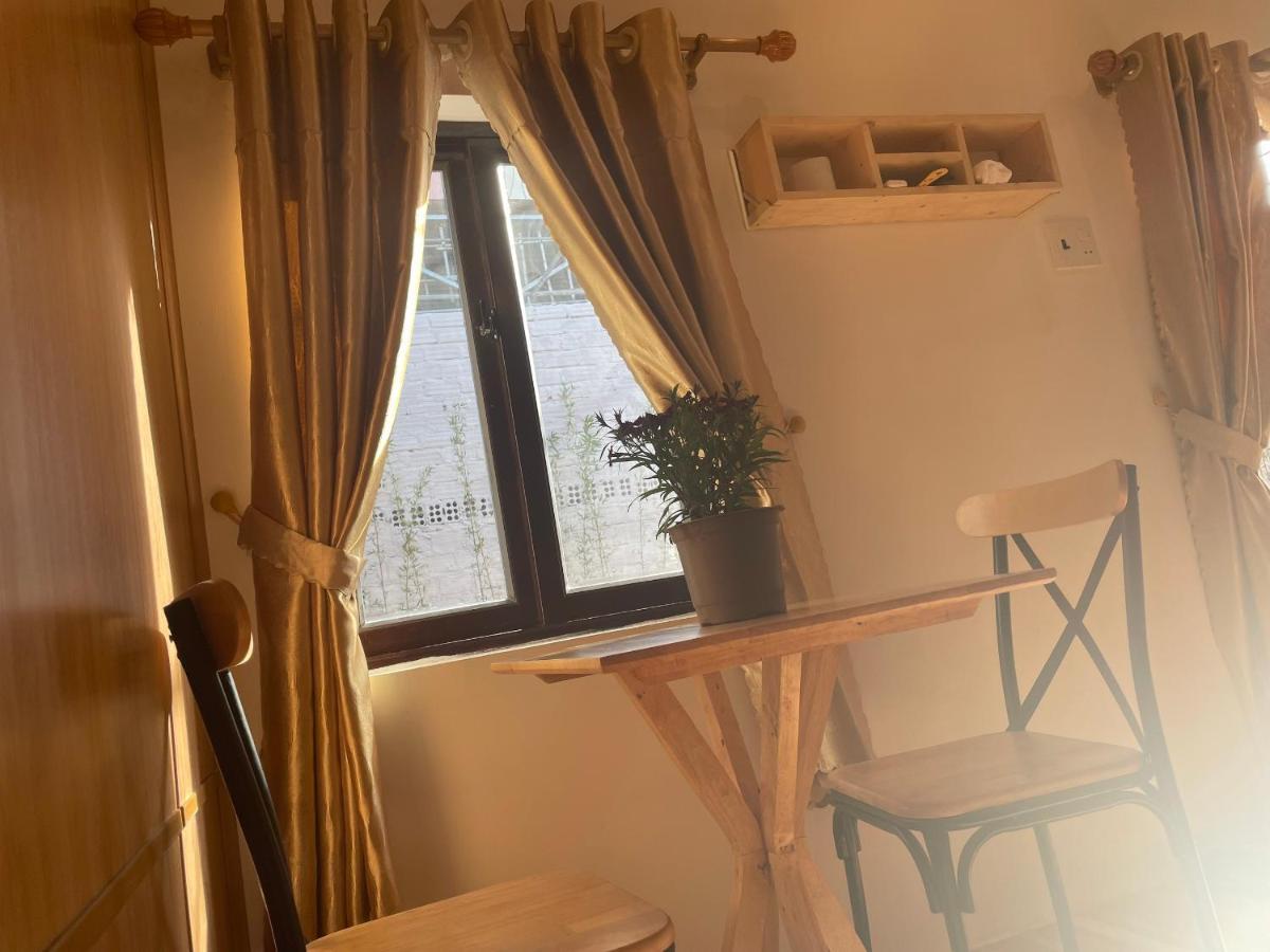Pleiku Homestay Екстериор снимка
